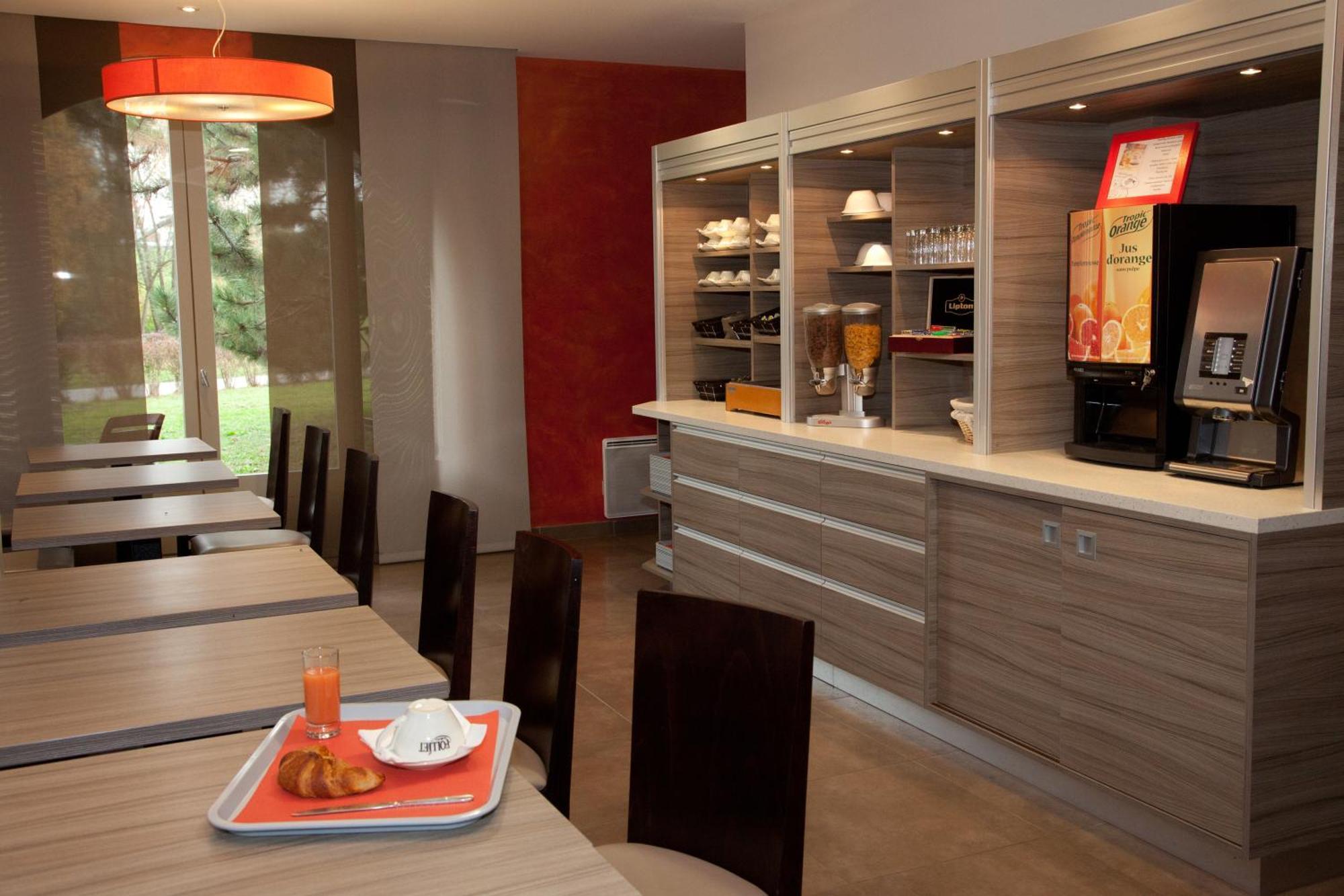 Albhotel Grill Alby-sur-Cheran Esterno foto