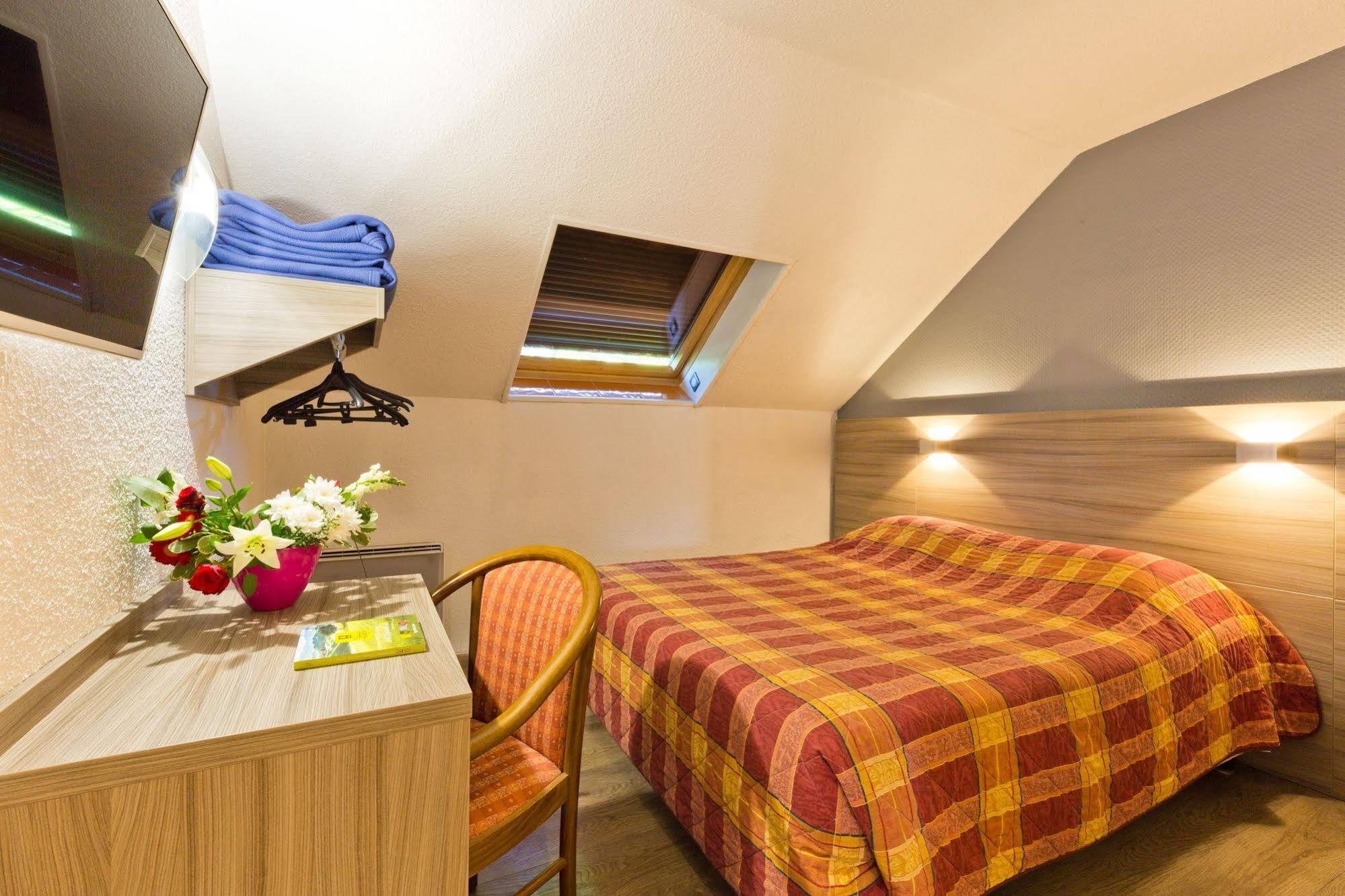 Albhotel Grill Alby-sur-Cheran Esterno foto